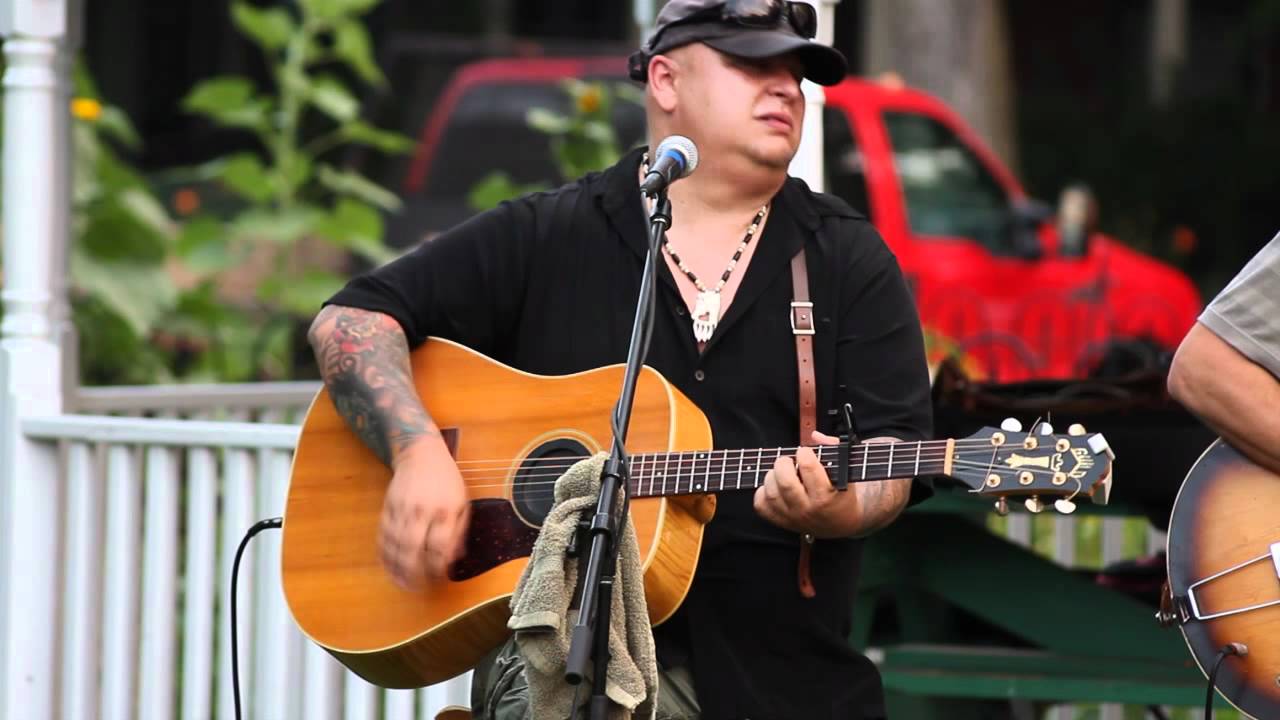 WHISKY CROSS - John Scarpulla