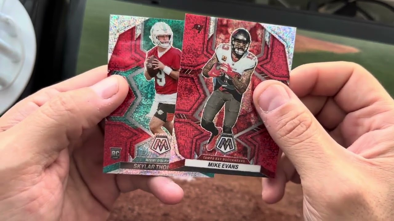 5 Mosaic Sparkle Packs nice pull!!!