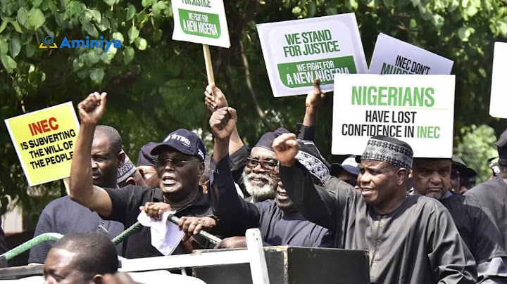 Yadda Atiku Abubakar da Aminu Waziri ke jagorantar zanga-zangar PDP a ofishinta da ke Abuja.