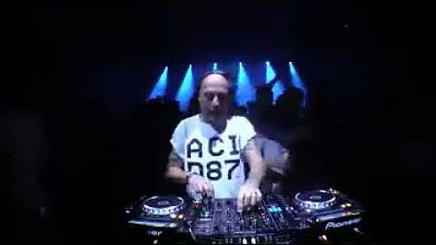 mark archers boiler room set from Nottingham