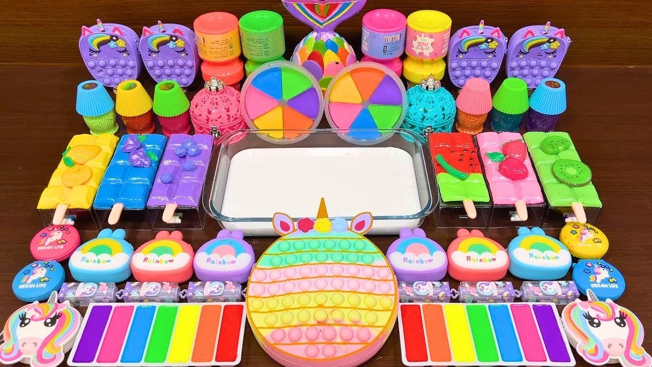 ASMR slime mixing rainbow unicorn – glossy pops and relax sounds