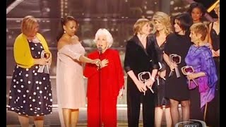Lisa Whelchel and FOL cast accepting the Pop Culture Award “9th Annual TV Land Awards” (2011)