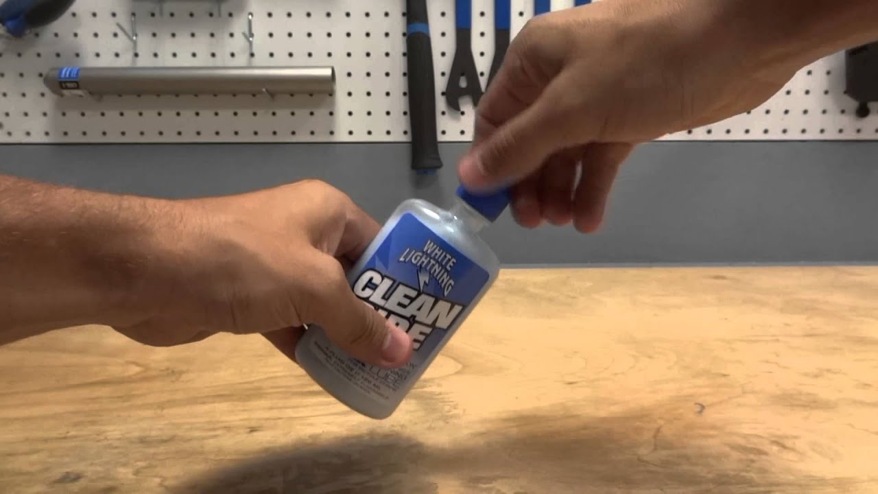 White Lightning Child Resistant Cap Demo