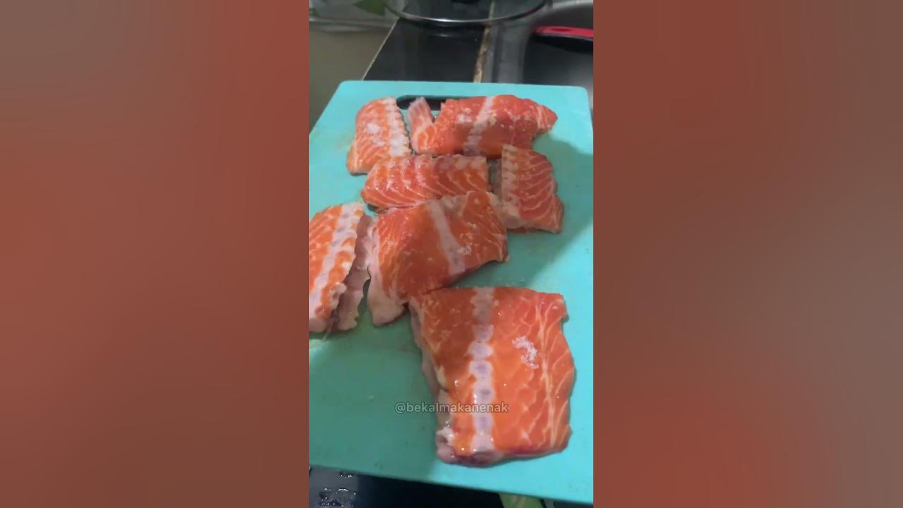 masak simple tulang salmon rasanya enak banget wajib coba!!! #short #shortvideo #masaksimple