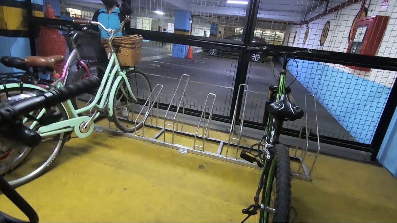 Parqueo de bicicletas C.C. Arenales 2022