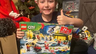 Lego City Christmas Advent Calendar Day 8
