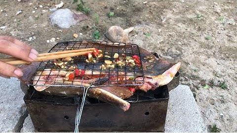 Cá đuối nướng cuốn bánh tráng