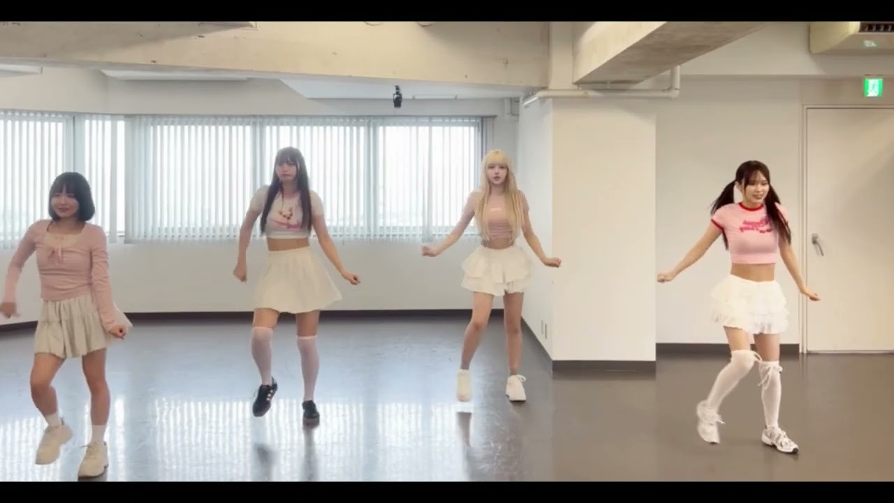 最終未来少女 ”レゾンデートルデート” mirrored