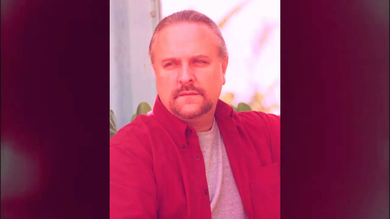 Rodrigo Azagra Guina - La dolce vita del Nord (www.Atentat.Ro)