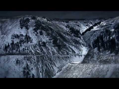 ნახეთ რა გააკეთა \"ტრაილერის\" მძღოლმა მოყინულ ტრასაზე