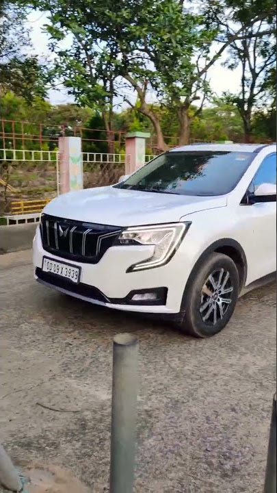 XUV 700 AX7 💯 WHITE