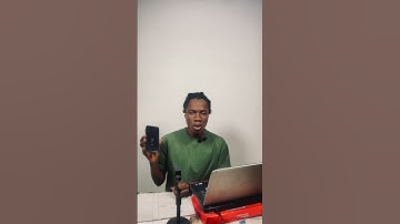 Post WhatsApp status on Desktop