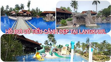 Resort có 2 hồ bơi cực lớn với nhiều tiểu cảnh đẹp cho trẻ em và người lớn tại Langkawi Maylaysia.