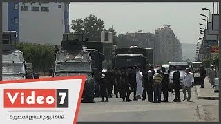 بالفيديو..تمركز قوات الأمن امام مسجد السلام بمدينة نصر عقب فض تجمع للإخوان