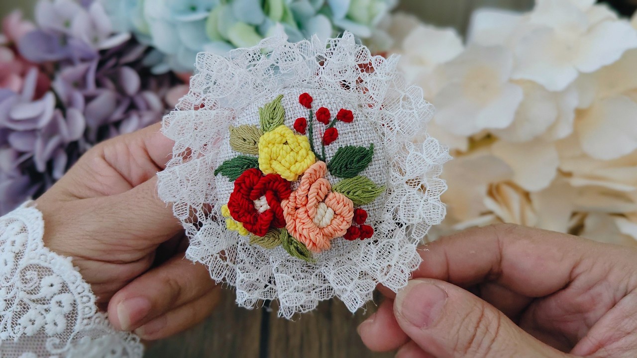 Flower Embroidery Brooch - Vintage Lace Embroidered Brooch