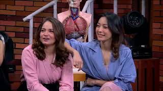 Cuma Desta yang Biasa Aja Denger Pertanyaan di Tonights Clinic