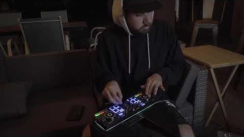Scratch Demo On Hercules Starlight DJ Controller