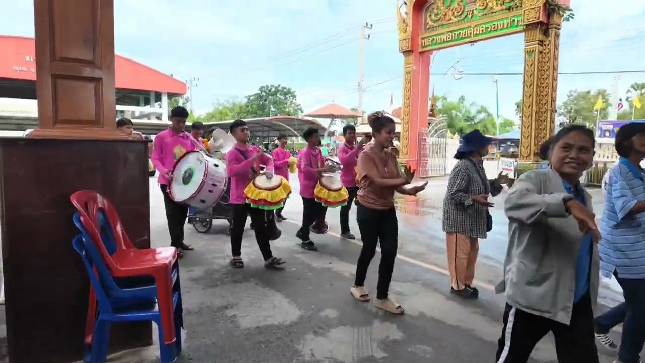 ไปชัยนาท..เที่ยวเขื่อนแวะตลาดปลา ไหว้หลวงพ่อกวย