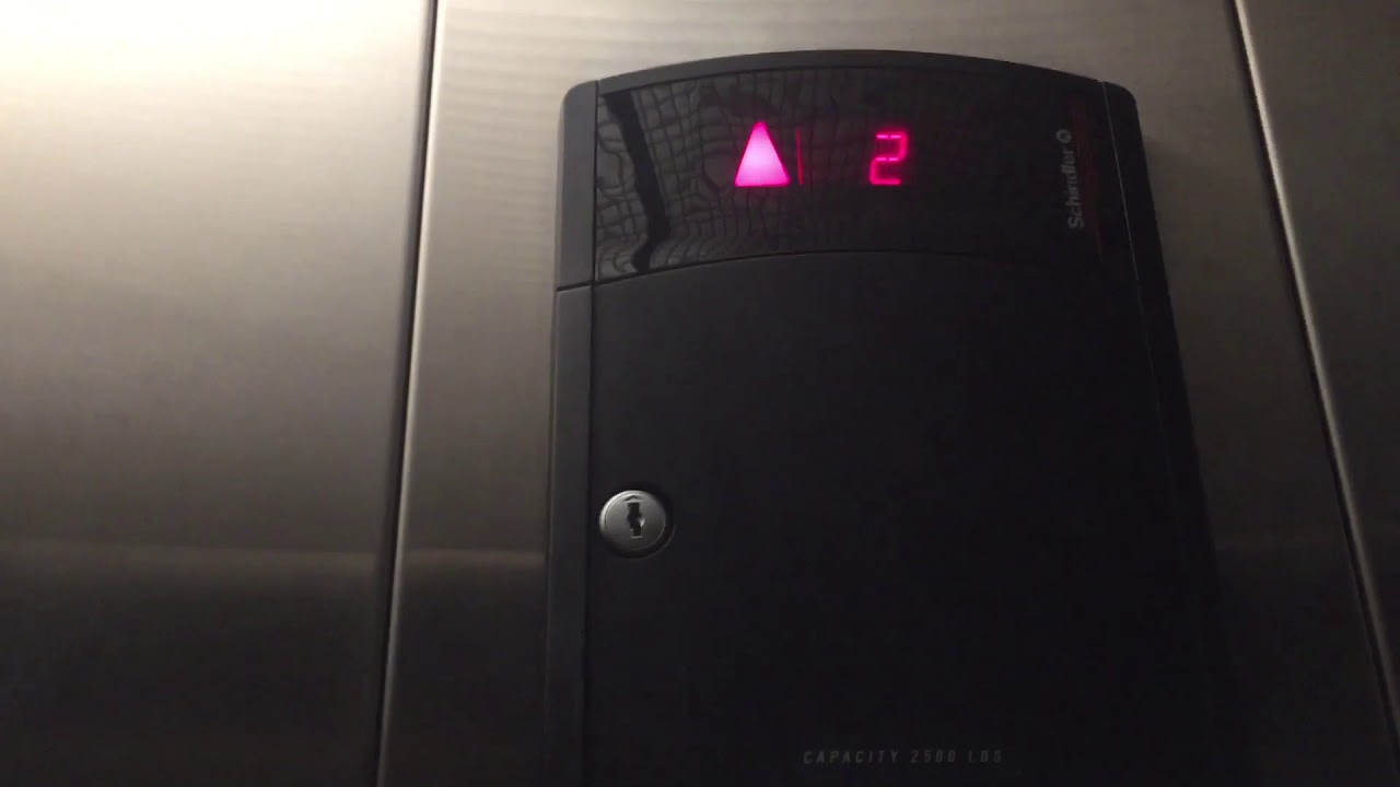 Incredibly Loud Schindler 321A Hydraulic Elevator At Macy*s Furniture