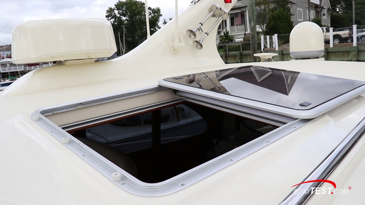 Palm Beach 55 (2019-) Features Video - By BoatTest.com