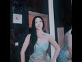 she looks like cinderella 