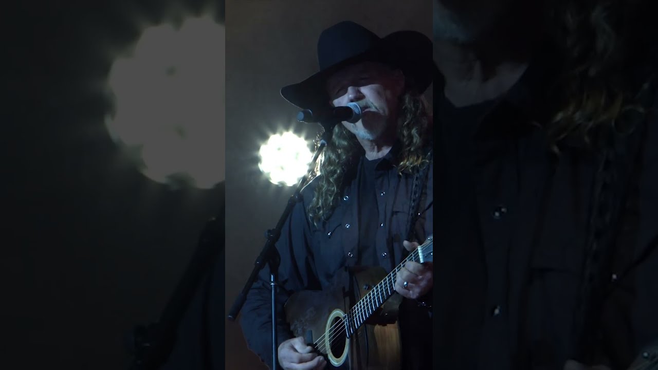 Albie Performs Good Hearted Woman Monarch