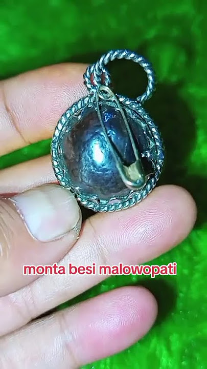 liontin Monta besi malowopati asli ori