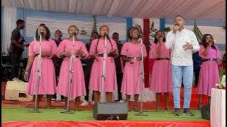 Yesu ni wangu wa Siku zote