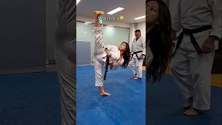 #beautifulgirl #football #cricket #afghan #hot # sexy sport ; swimming #viralvideo #workout #yoga