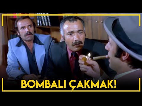 Sahte Kabadayı - Kemal, Muhtar'ın Aklını Alıyor!