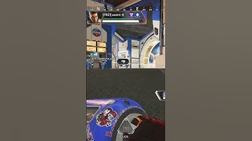 LIVING WITH 1 HP.....  #apexlegend #combo #apex #gaming #clutch #apexlegendclip