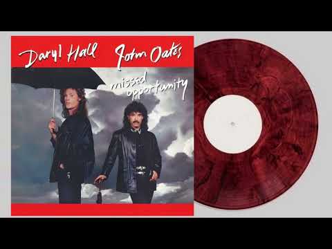 Daryl Hall & John Oates - Missed Opportunity (Remastered)