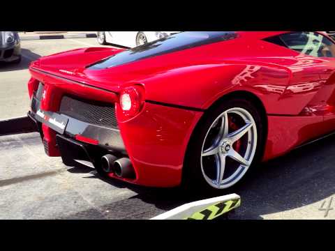 Ferrari LaFerrari Start-up & Loading onto Truck
