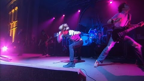 Senses Fail - Bite To Break Skin (Live At Taste Of Chaos 2005 DVD) HD