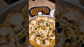 #shorts #viralshorts #ytshorts #foodie #pizza #fastfood #trending