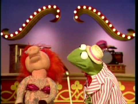 The Muppet Show: Kermit & Lydia - "Lydia The Tattooed Lady"