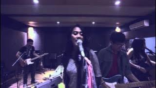 Sunset Groove - Kebebasan (Singiku Cover, Live From Studio)