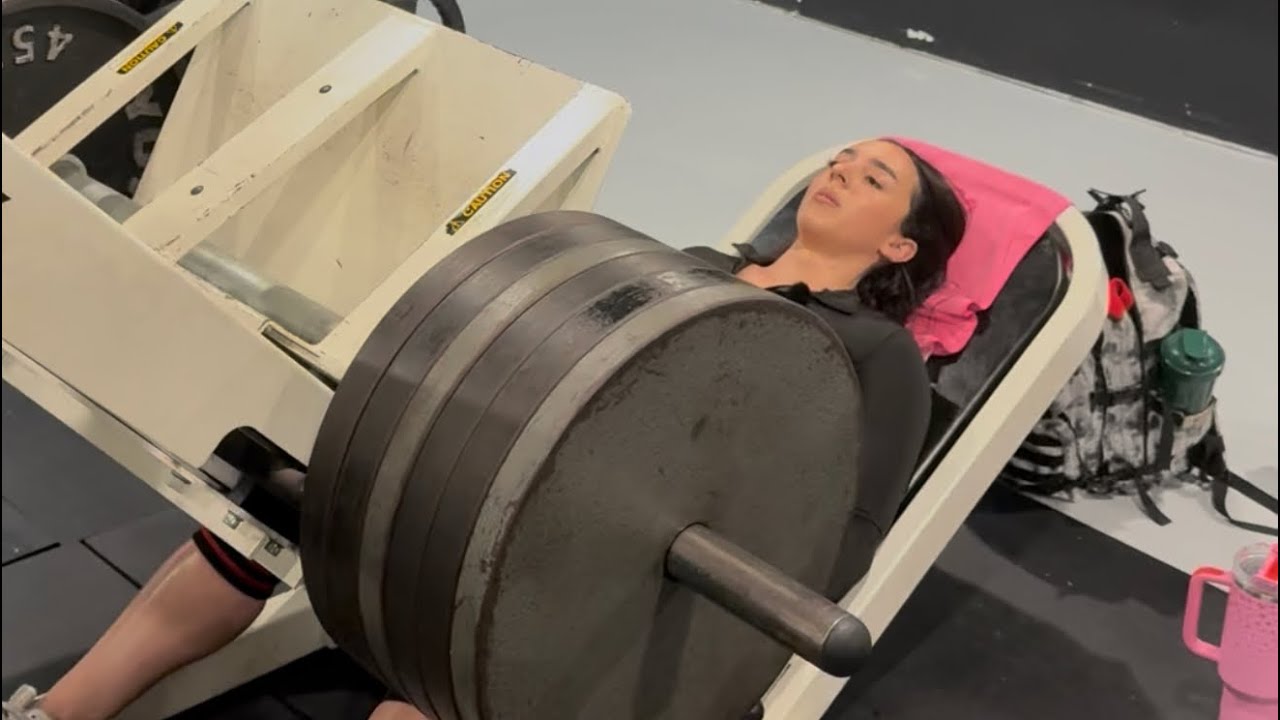 IFBB PRO WELLNESS Hamstring Focused Workout | 21st Leg Day of 2026 ...