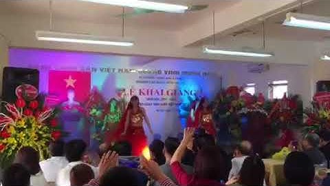 Múa ấn độ trong Lễ khai giảng -Sinh viên khoa dược -Cao đẳng Dược Hà Nội