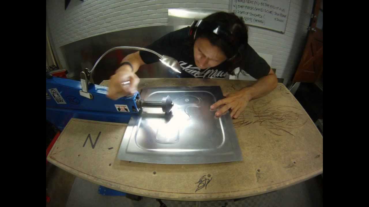 Jamey Jordan Beadrolling a Derringer Pistol YouTube