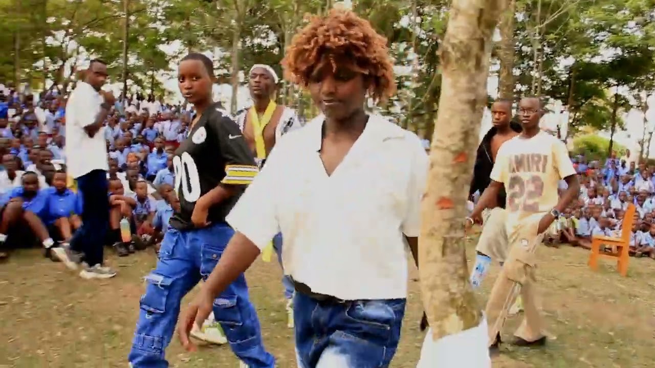 FASHION SHOW AND MODELING TALENT SHOW AT GS RYABEGA/TSS