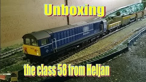 Unboxing the class 58 from Heljan