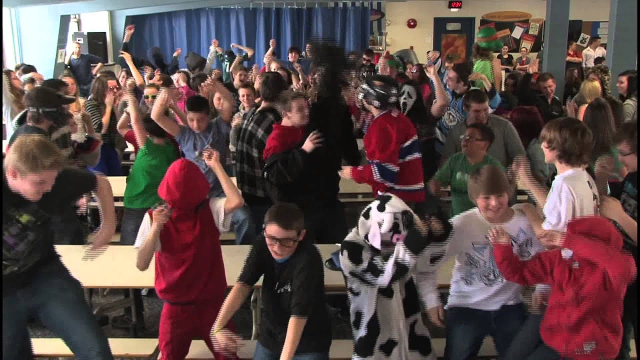 Harlem Shake officiel École secondaire Louis-Cyr Napierville