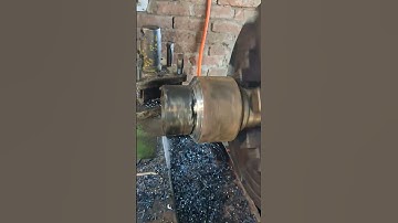 Lathe Machine Perfection #shorts #LatheCutting #MetalTurning #Machining #CNC #LatheWork #Engineering