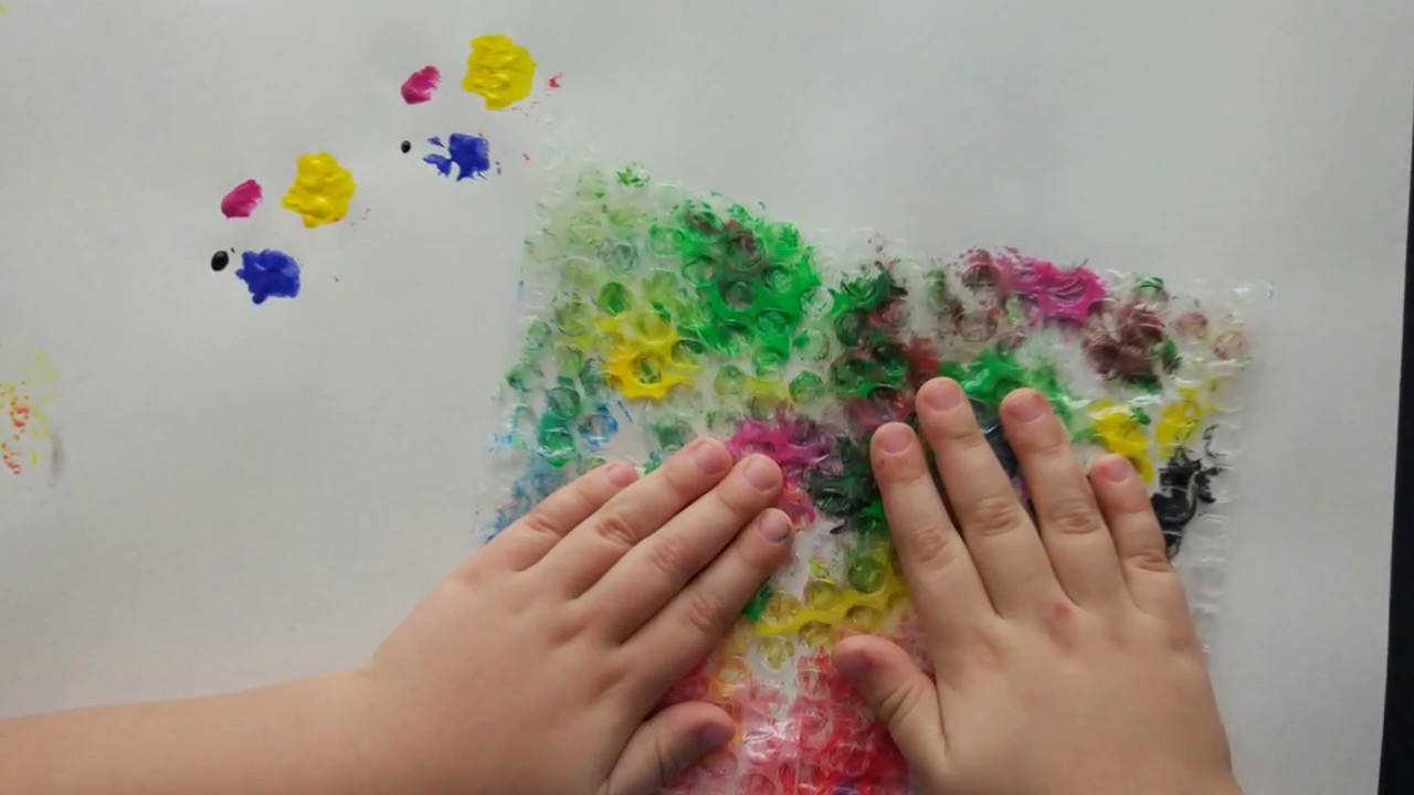 Рисуем пупырчатой пленкой младшая группа