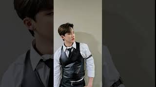 Stray Kids's Side Profile 😍 #straykids #kpop #shorts #shortvideo #youtube