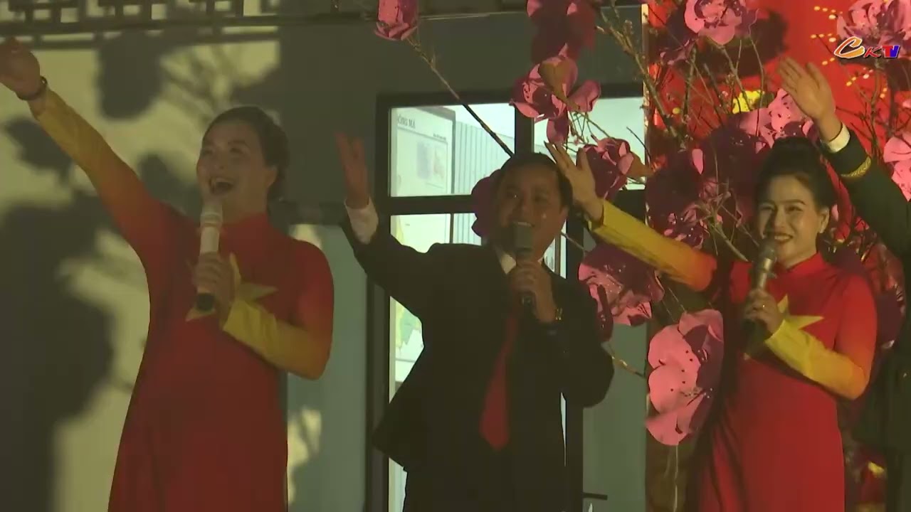 SẮC XUÂN NƠI BIÊN GIỚI