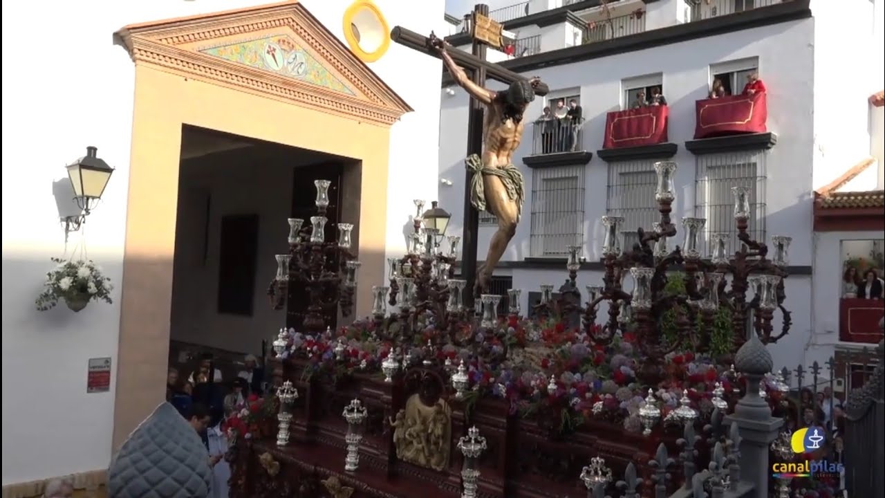 Salida del Cristo de la Vera Cruz.  Jueves Santo. Pilas 2025