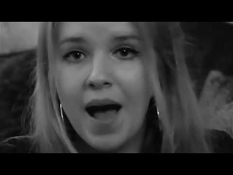 VALENSIA - SOMEBODY TO LOVE (VIDEOCLIP 'QUEEN III') - DIGITAL DREAMS (4K)