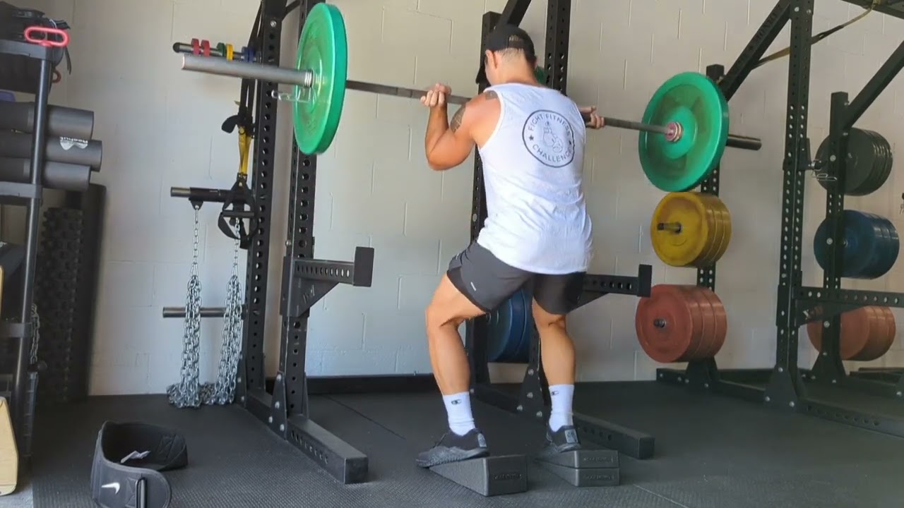 HOW TO Barbell Heel Elevated Front Squat YouTube